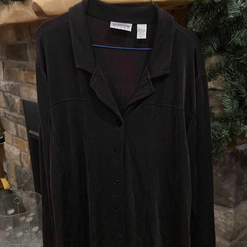 Chicos size 2 brown travelers button up top